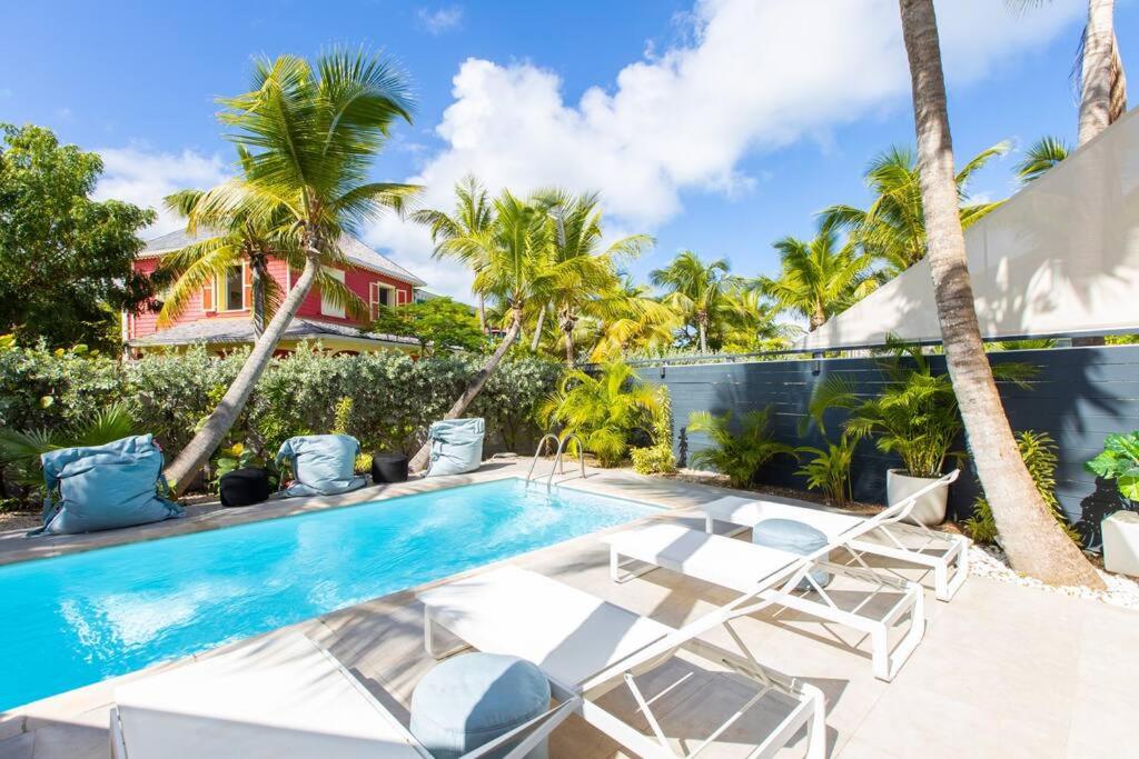 Seagrape, new 3 bedroom townhouse, private pool photo 1
