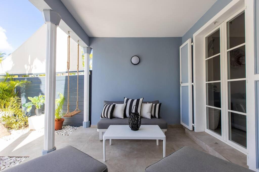 Seagrape, new 3 bedroom townhouse, private pool photo 3