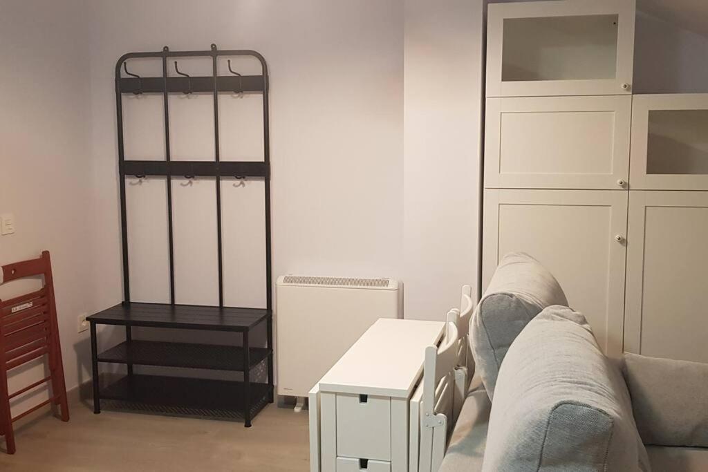 Acogedor apartamento nuevo en Puebla de Lillo photo 4