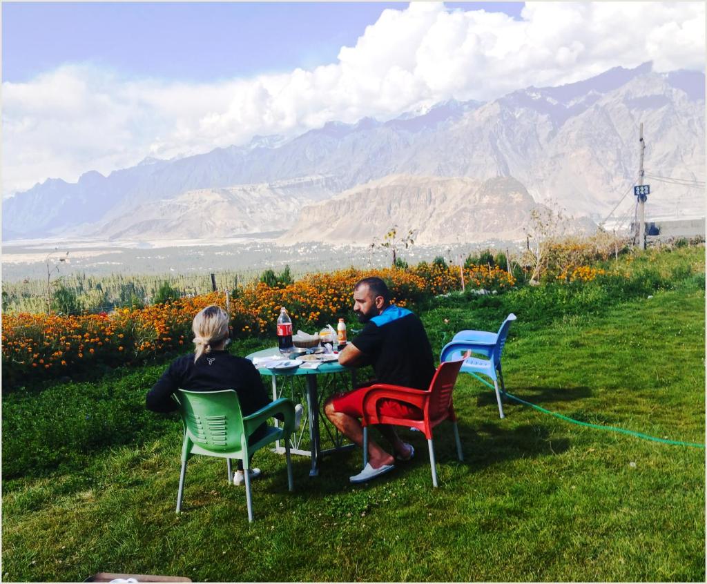 Hotel Mountain Lodge Skardu photo 2