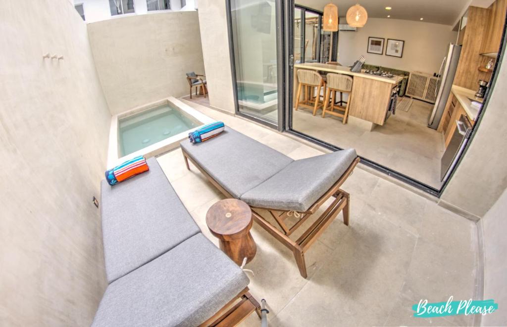 Arenka - 2BR w Private Pool & Sunset Rooftop photo 3