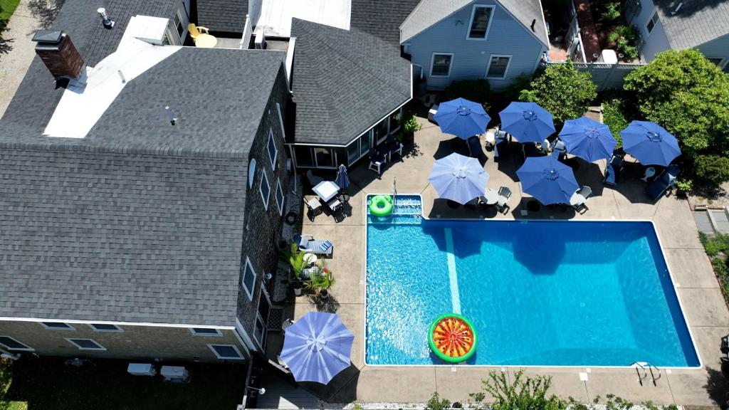 The Platinum Pebble Boutique Inn - Adults Only Property photo 1