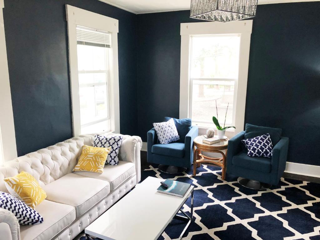 The Madison House image