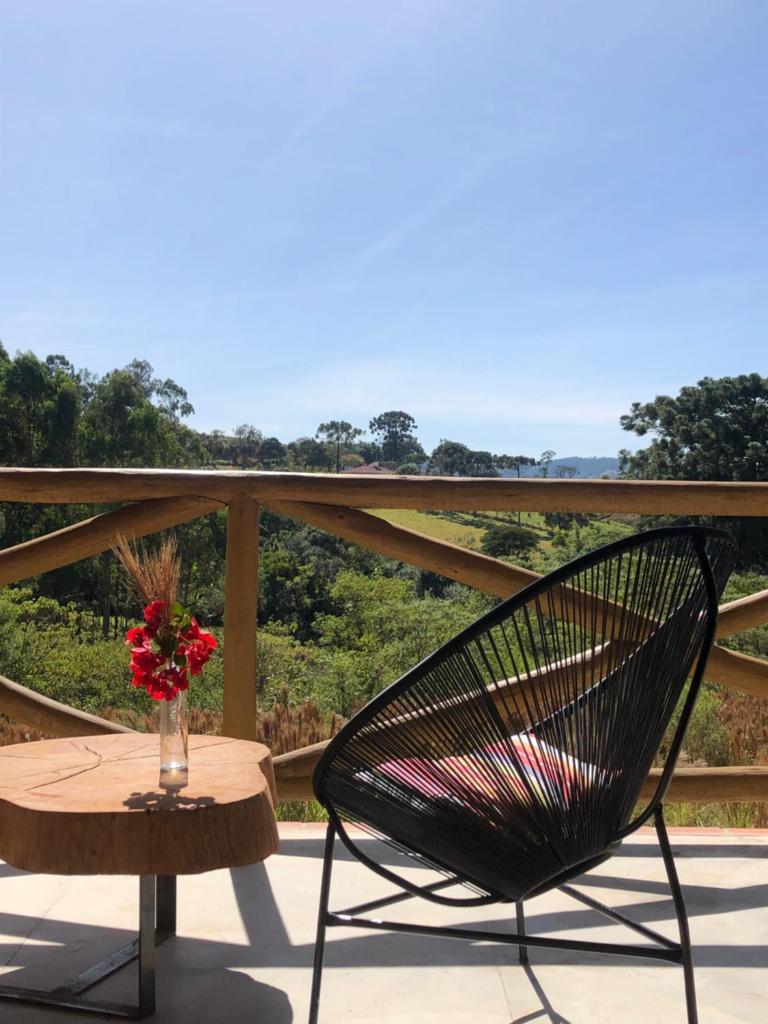Casa Serrinha - Lindo e Espaçoso Chalé photo 4