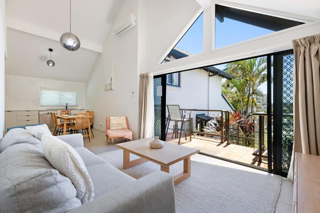 Byron Bay Beachfront Holiday Apartments Loft 8