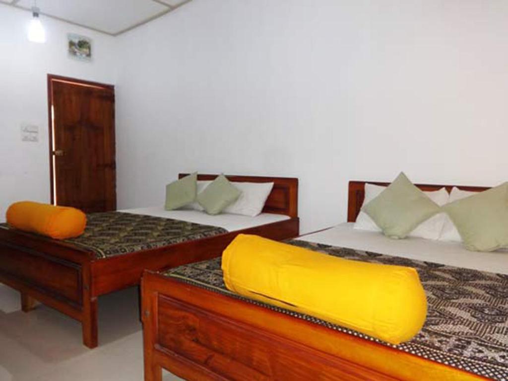 Двухместный (Двухместный номер Делюкс с 1 кроватью (для 2 взрослых и 2 детей)), Dutch Bay Beach Cottages