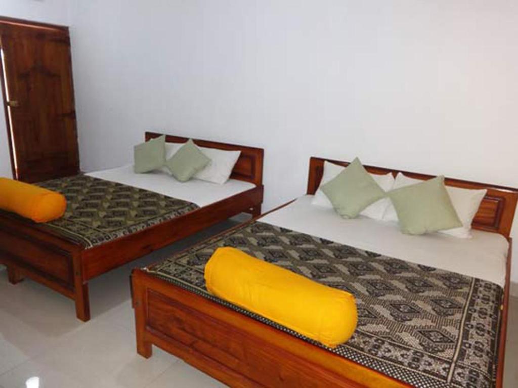 Двухместный (Двухместный номер Делюкс с 1 кроватью (для 2 взрослых и 2 детей)), Dutch Bay Beach Cottages