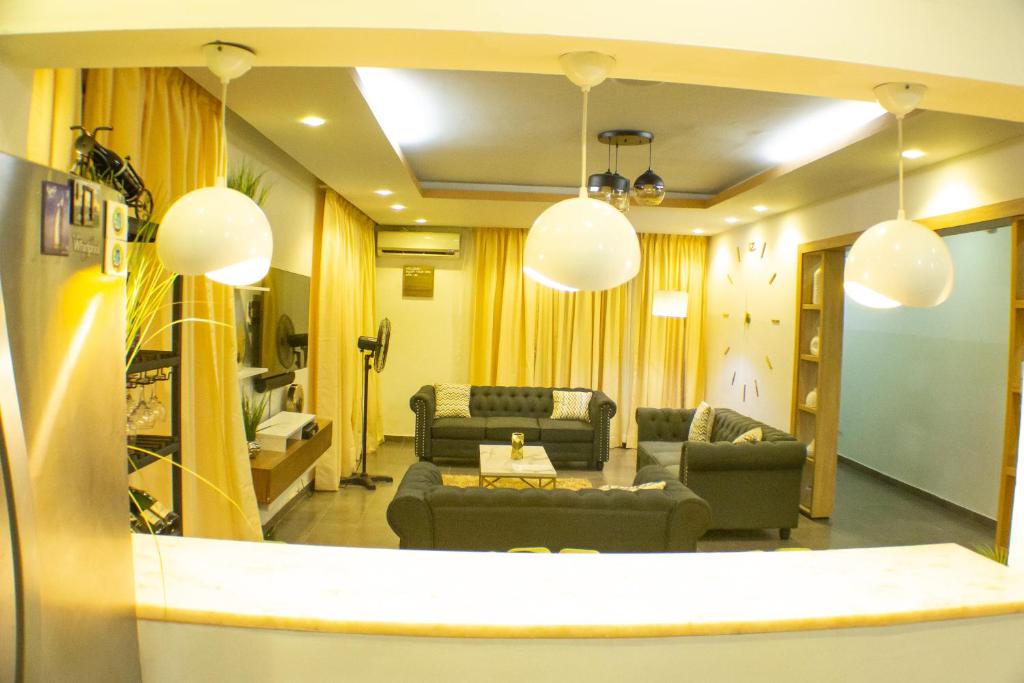 3D's Luxury Properties photo 2