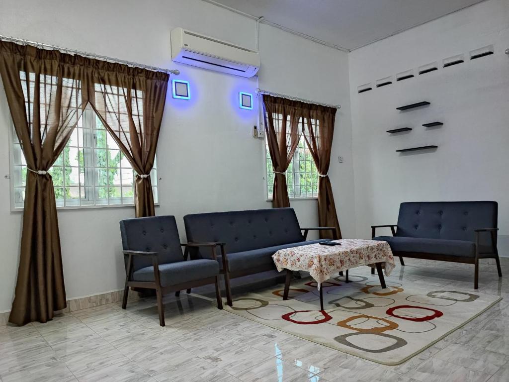 wan homestay bukit sireh photo 3