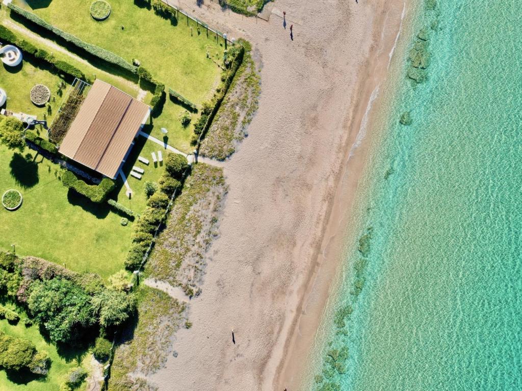 Beachfront Villas Stato Da Mar by DadoVillas photo 3