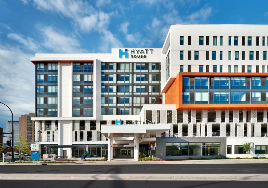 Hyatt House Rochester/Mayo Clinic Area image