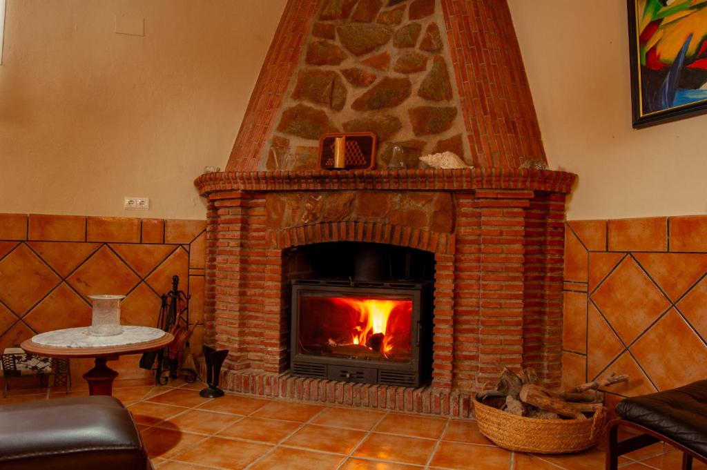 Casa Rural Villa la Gaviota con Piscina y Barbacoa junto a Ruta del Gollizno en Olivares photo 4