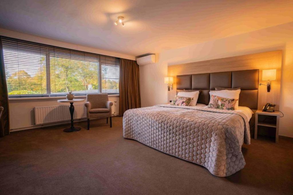 Hotel Laurabos photo 1