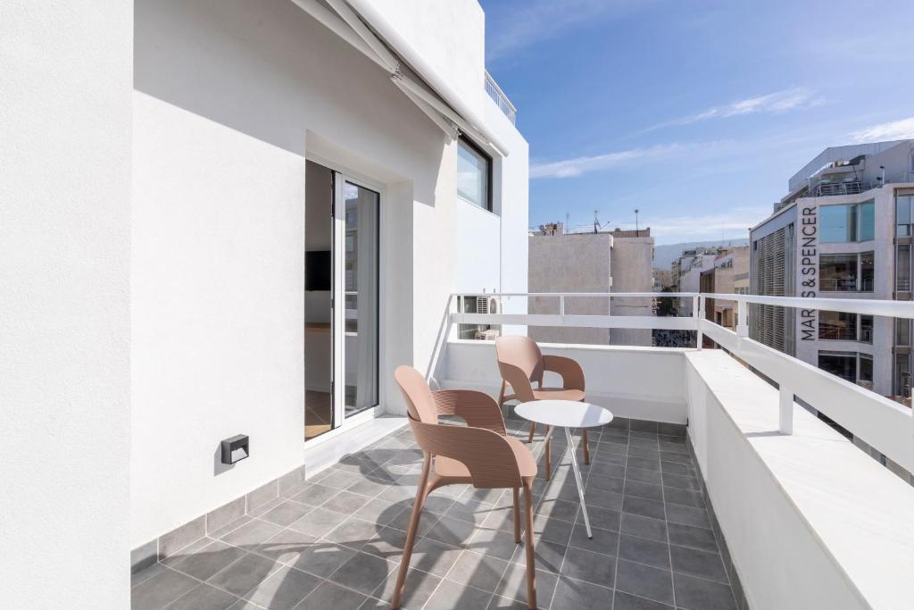ERMOU 40 SUITES, Athens