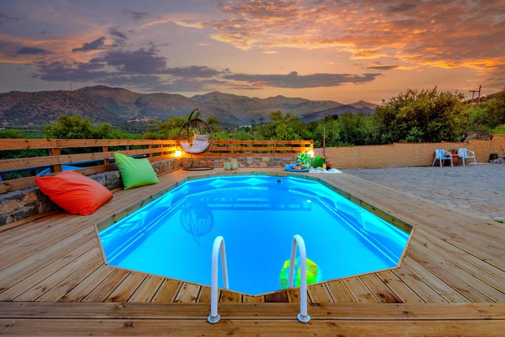 Princess Sissi, Villa-House with private pool and garden photo 1