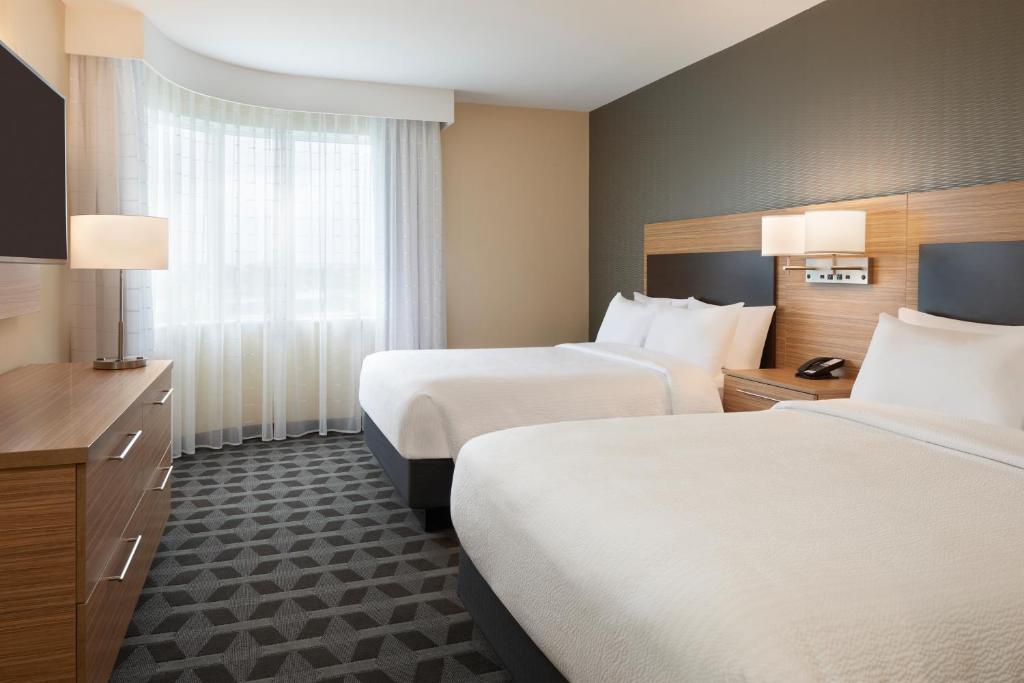 TownePlace Suites by Marriott Toronto Oakville photo 2