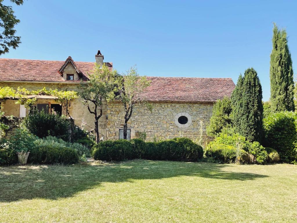 1700's Country House with large Private Pool & Gardens photo 1