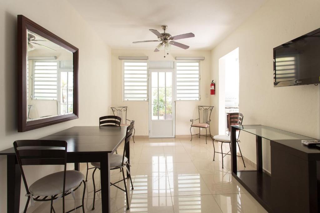 Prime Location at Condado Beach 1br 1 ba - Apt 7