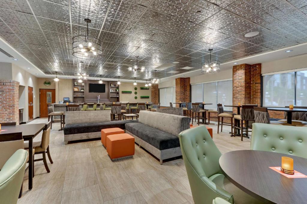 Drury Plaza Hotel St. Paul Downtown photo 2