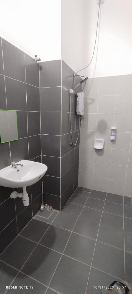 Nizmar Inn 2 Guesthouse & Homestay photo 4