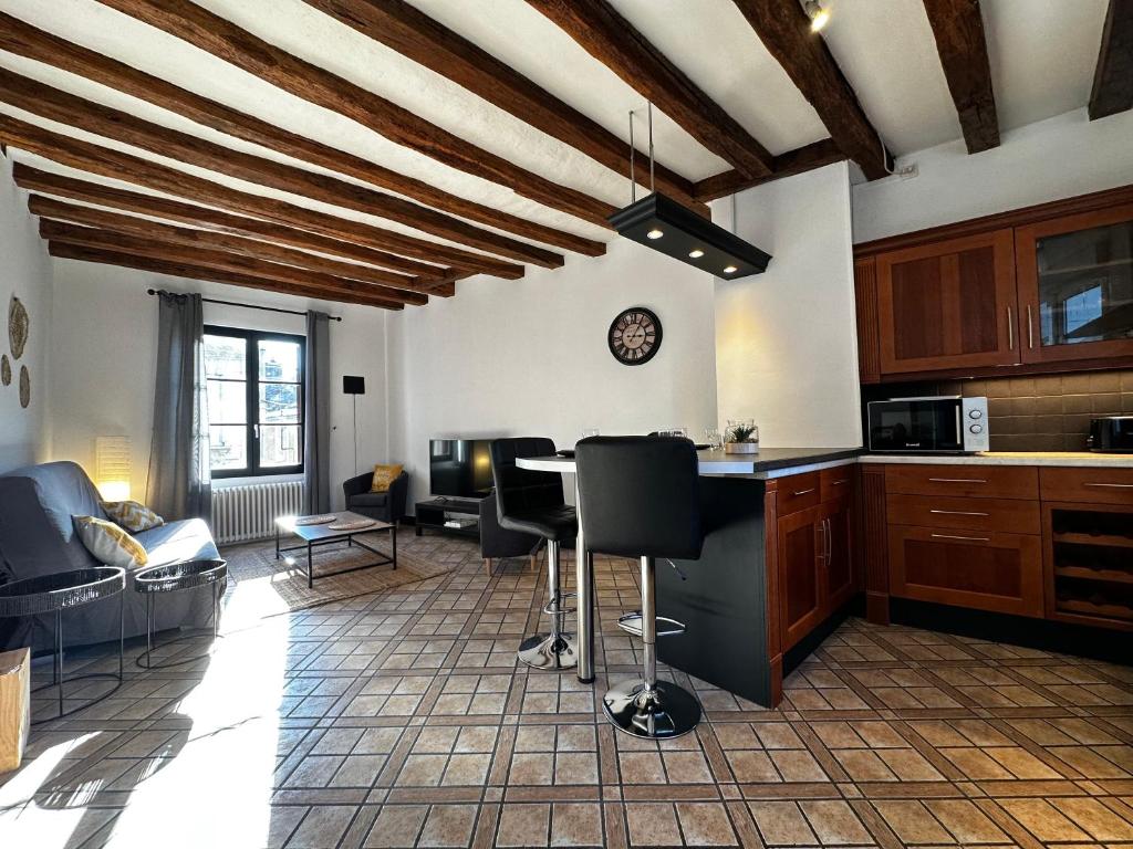 Appartement de charme - Centre ville de Bléré