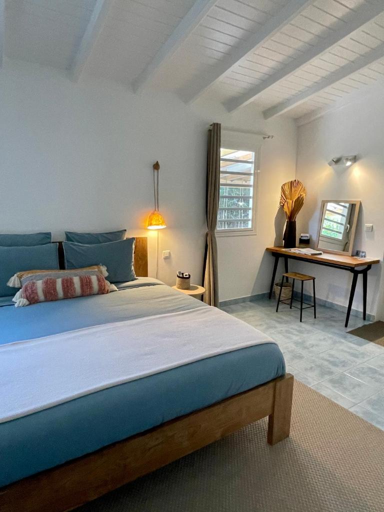 Le Bungalow & Car rental photo 2