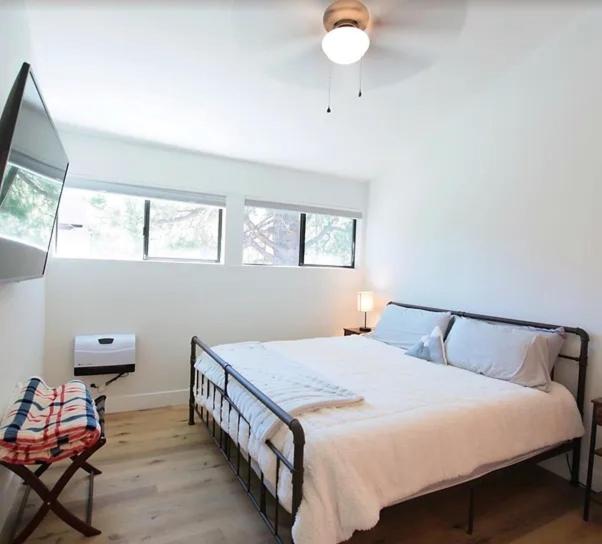 New Listing 2 bedroom +Loft 2 bath Summit E Bldg. #8 condo sleeps 8, Steps to Eagle Lodge/Chair #15 photo 4