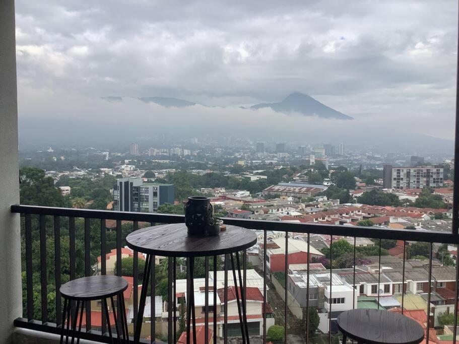 Sky Flat Panoramic View 2Brm@Avitat Link w/Pool &Gym photo 4