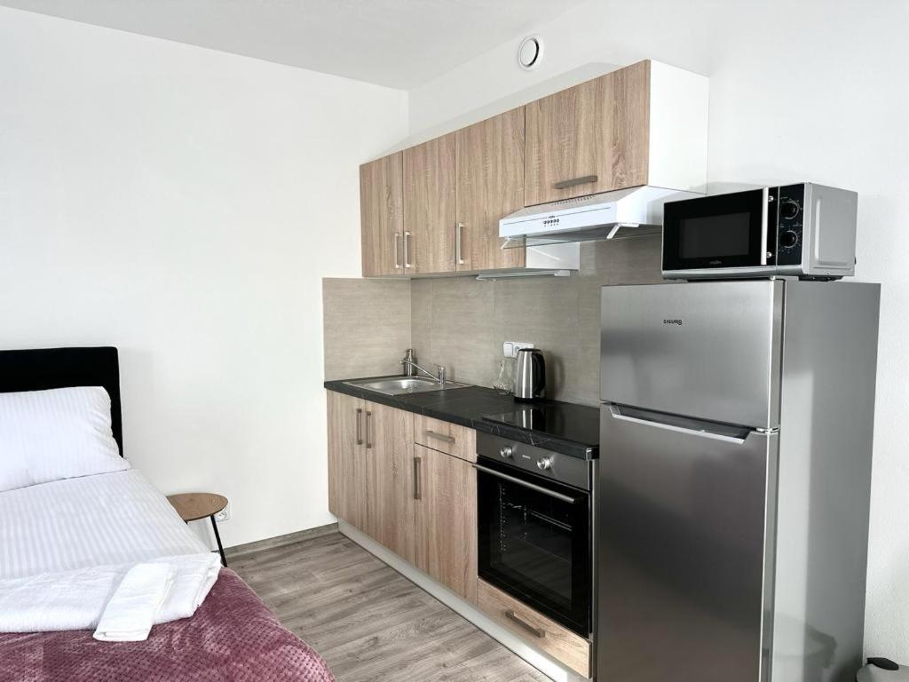 Sky Apartments 503 photo 4