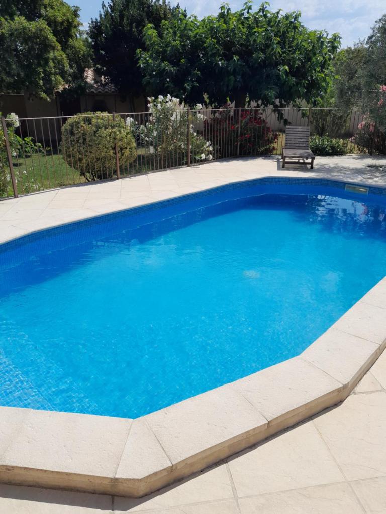 Mas La Gentille ,,, à la campagne , beautiful outdoor , swimming pool , pool house , Nice green Garden , BBQ ,,, only for you , pour passer un séjour inoubliable photo 4