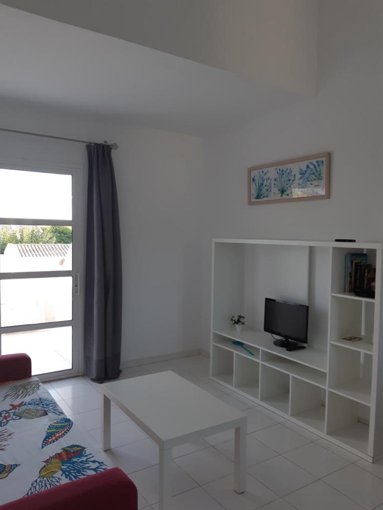Son Xoriguer appartement calme, mer, piscines.Son Xoriguer quiet apartment, sea, swimming pools. photo 4
