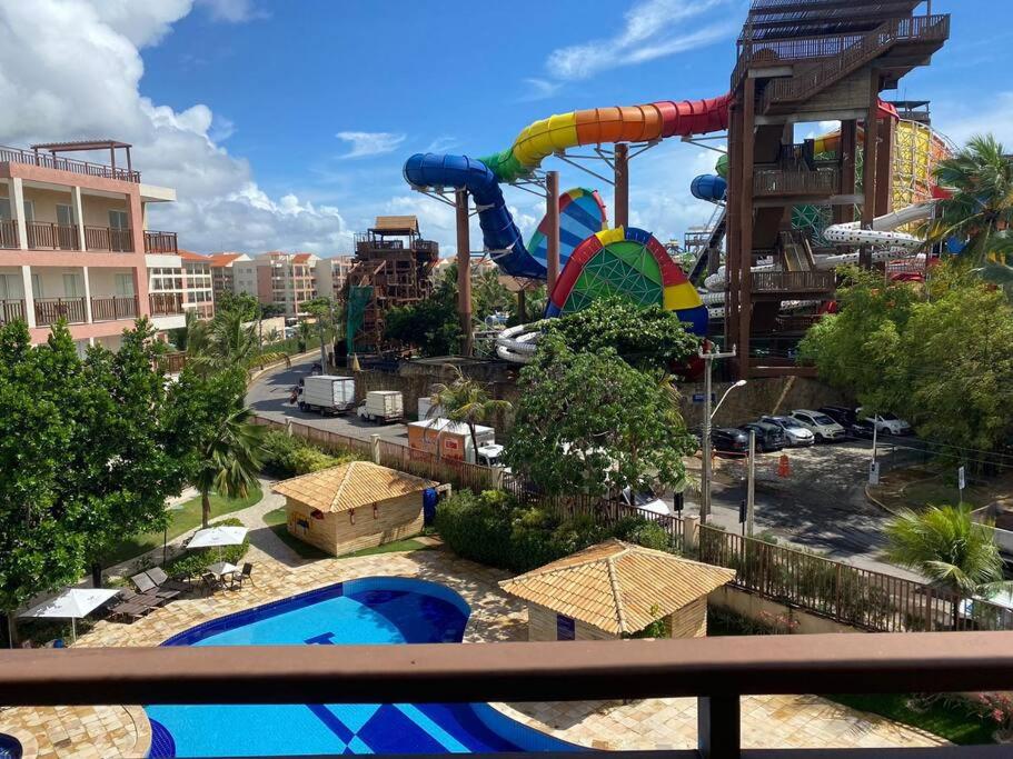 Viva o paraíso das férias no Beach Park!