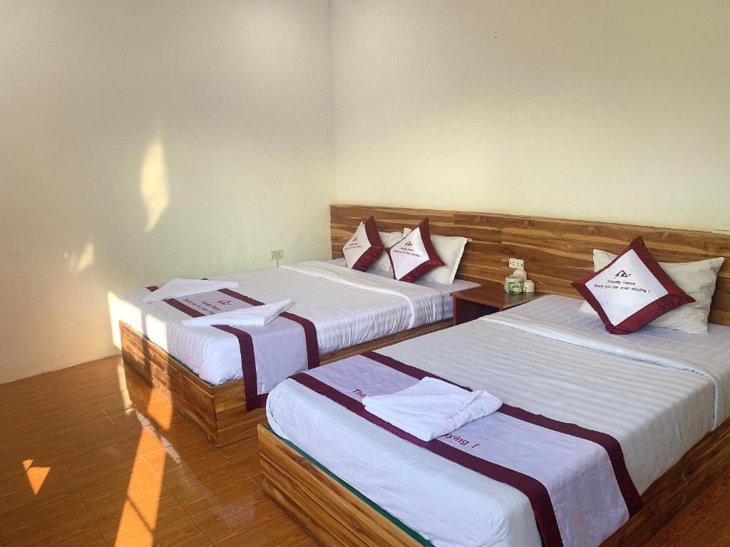 Vang Vieng Lily Backpackers Hostel photo 3