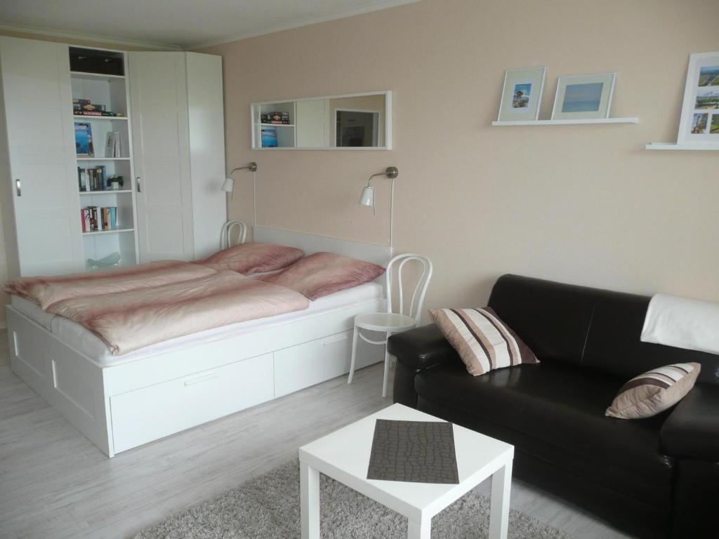 Ferienwohnung K1409 für 2-4 Personen mit Ostseeblick photo 3
