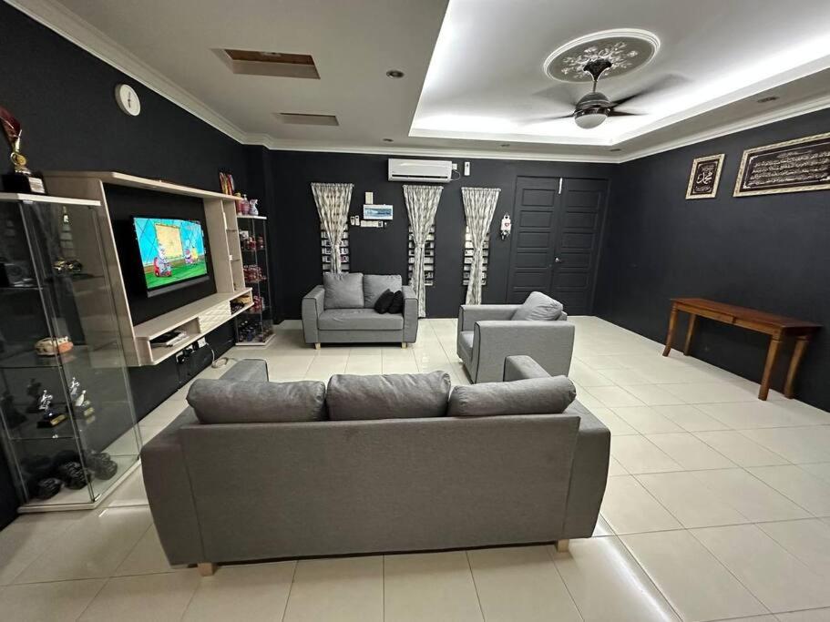 Pa & Ma HomeStay Kulim 4 bilik 3 bilik air photo 4