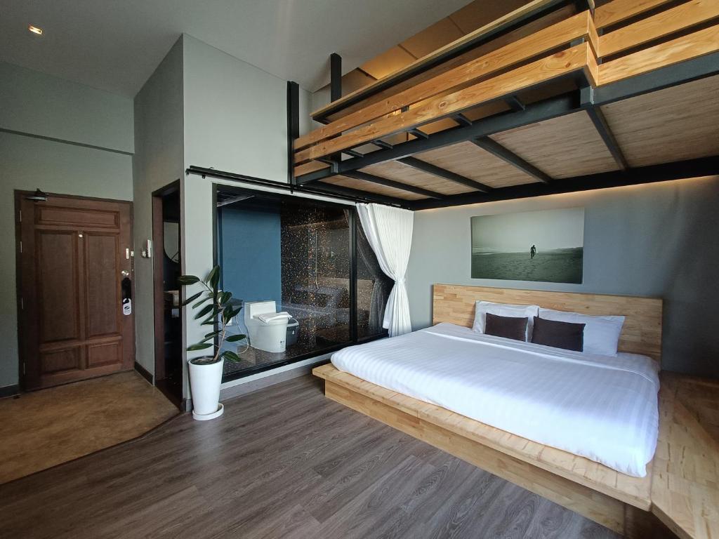233Poshtel photo 3