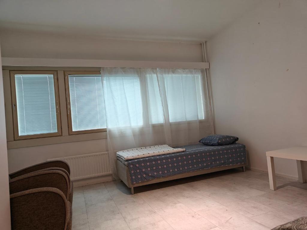 Pet-friendly 4 Bed Apt in Turku with Park views photo 1