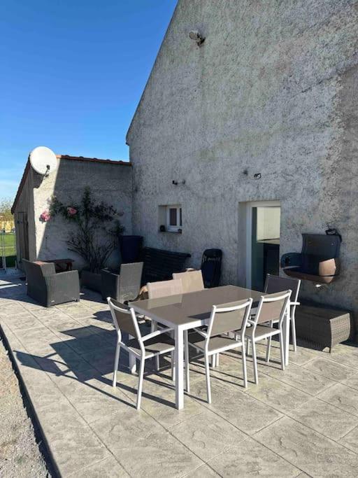 Rez de maison jardin appart photo 4