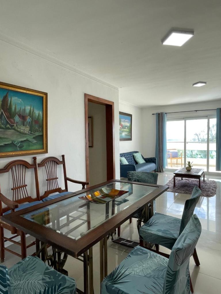 Lujoso apartamento con una gran vista al mar