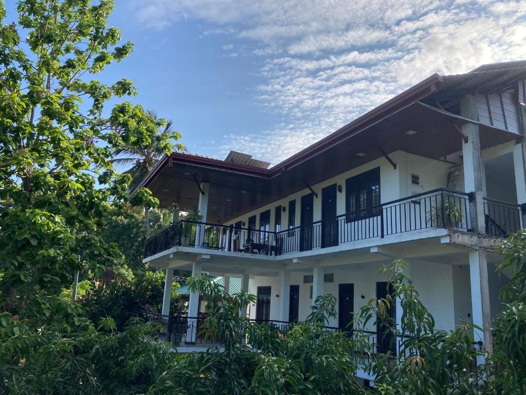 Hotel Siyathma polonnaruwa photo 2