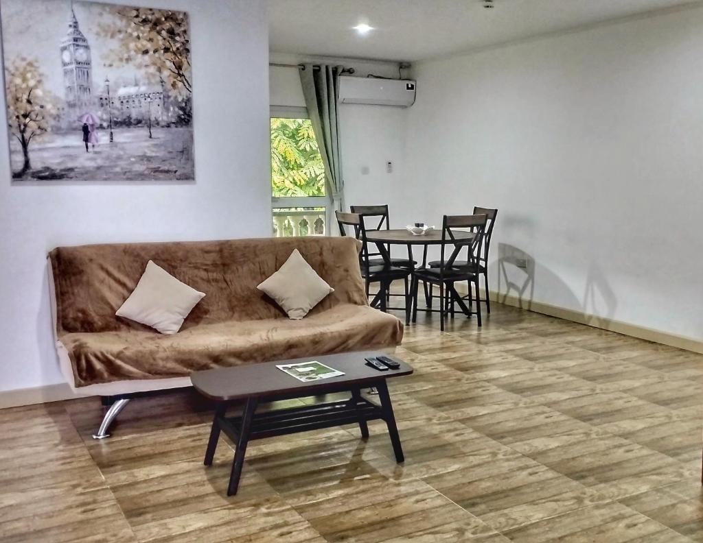 Dovass Self Catering Apartments