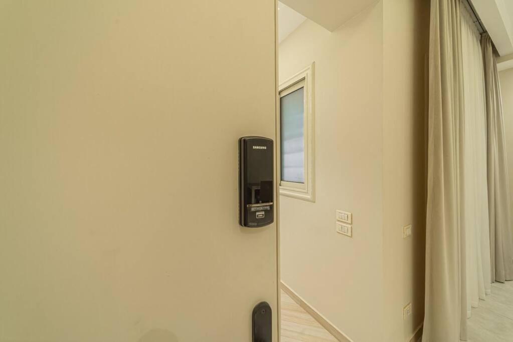 Luxurious One-Bedroom Suite Pyramids Giza photo 2