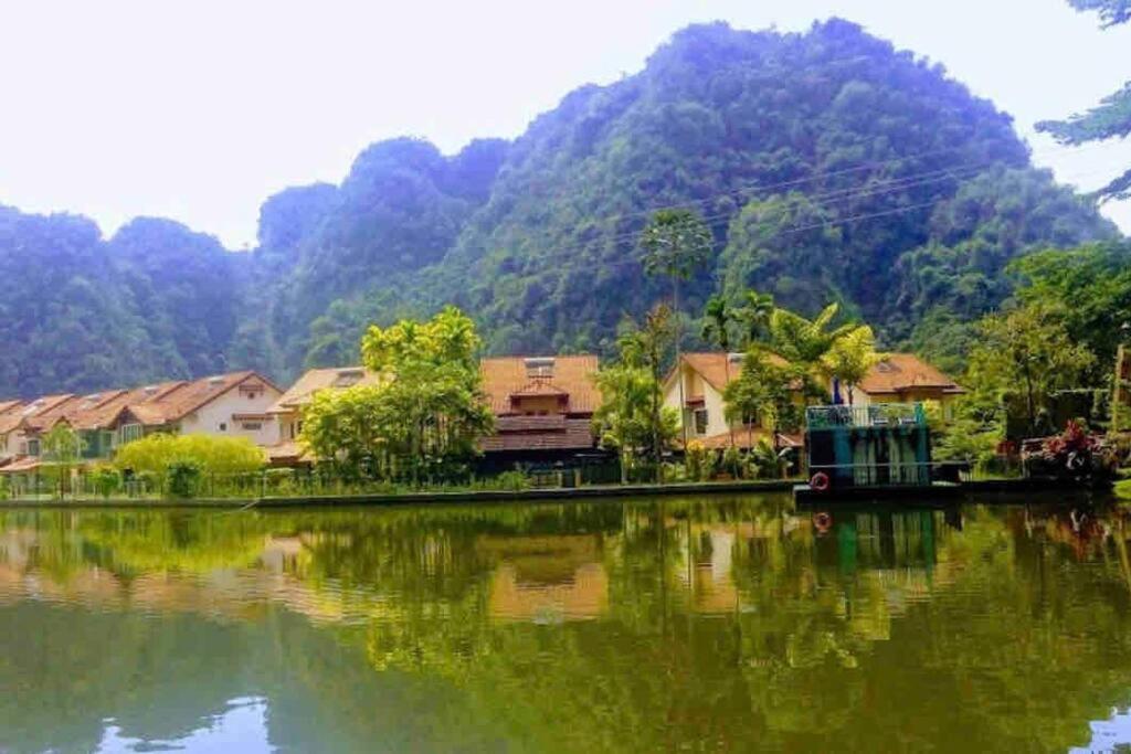 Ipoh Sunway Bungalow 3min Lost World 14Adult 3kids 4parking BBQ Karaoke by IWH photo 3