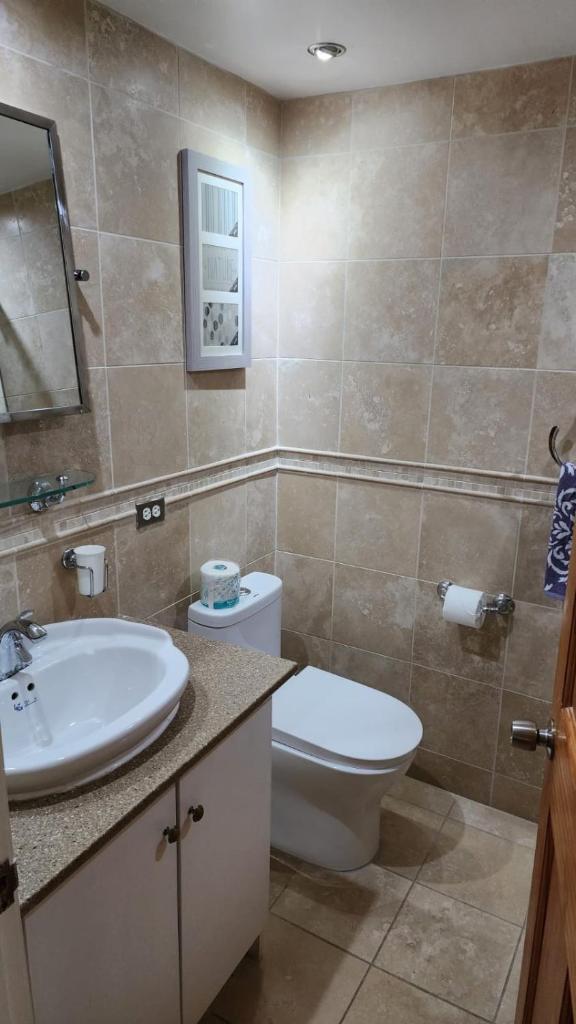 Beautiful 2BR and 2 en-suite bathroom with Marina and Sunset views photo 4