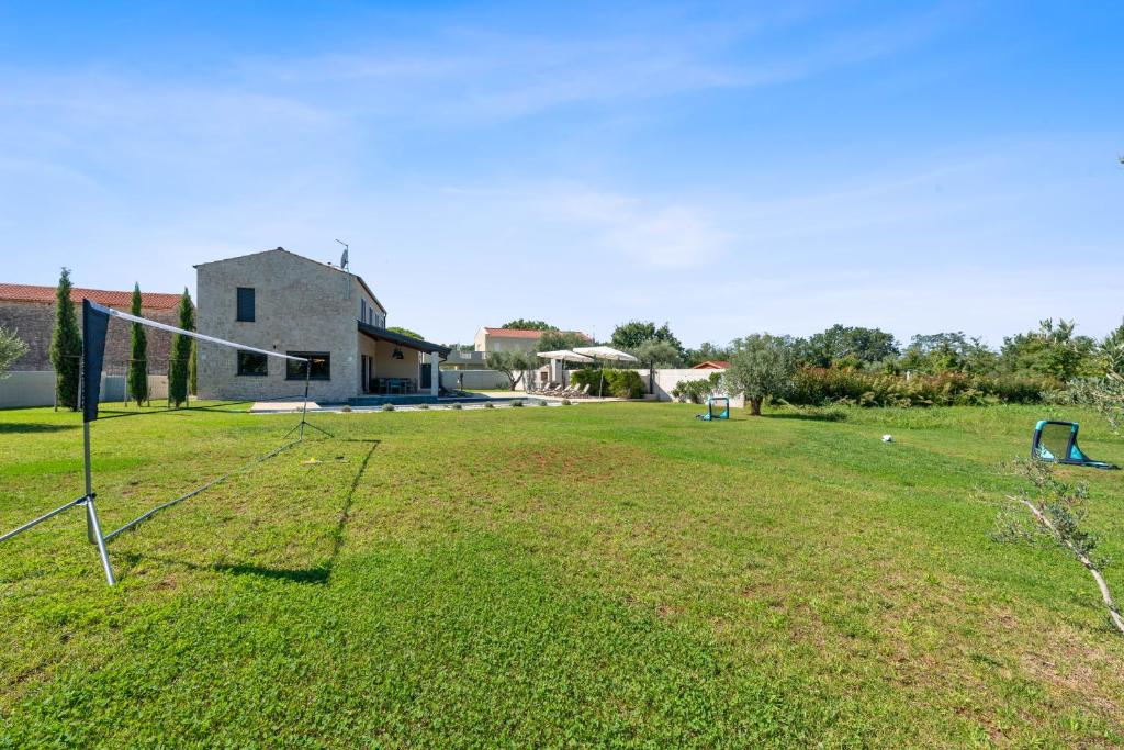 Villa Stellar photo 1