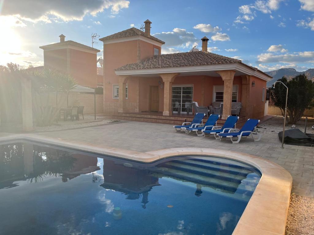 Villa met privé zwembad photo 1