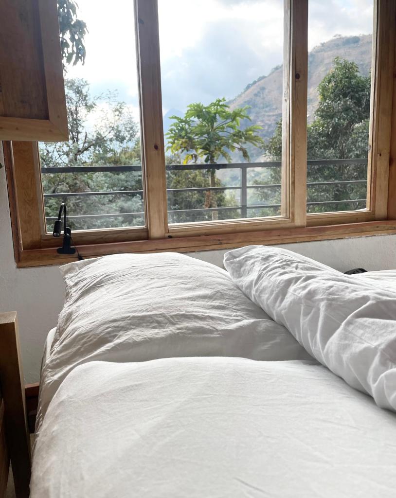EB5 Escape-Contemporary Stay, San Marcos La Laguna #6 photo 4