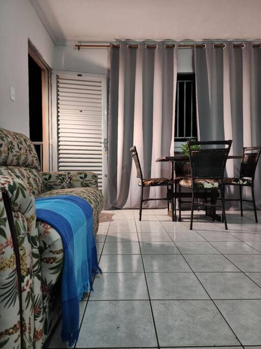 Apartamento aconchegante bem localizado photo 2