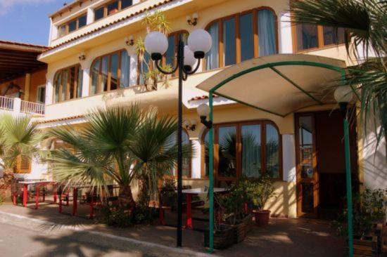 Hotel all'Antico Pozzo photo 1