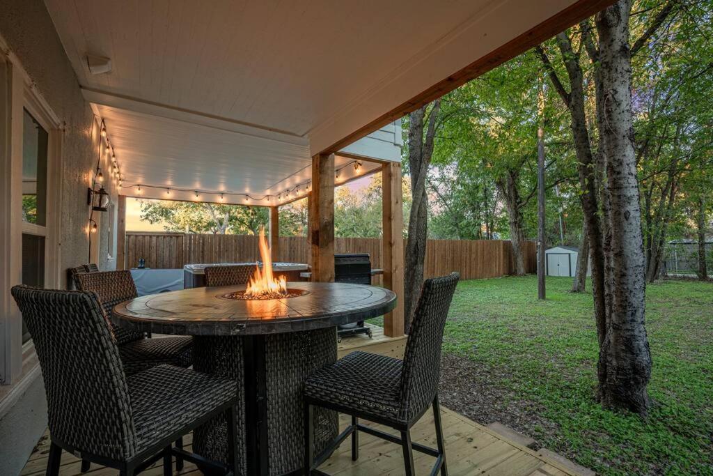 Charming Townhouse in Downtown Waco! photo 4